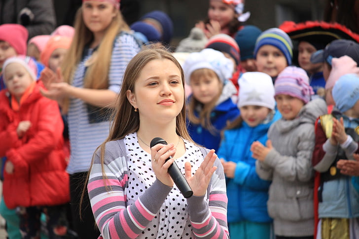 emotions, ukraine, girl, crowd, large group of people, young adult, people