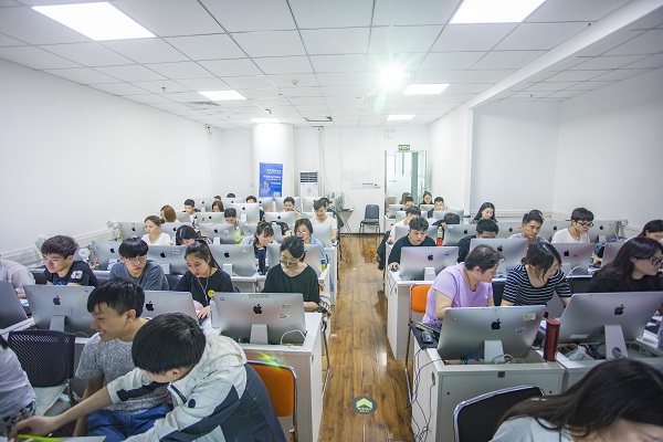 深圳达内web前端开发培训机构一般多少钱