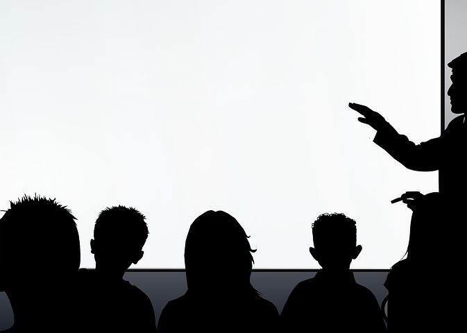 山东网络大学交多少钱？