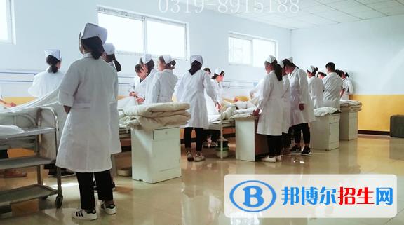 唐山2020年初中生读卫校好吗
