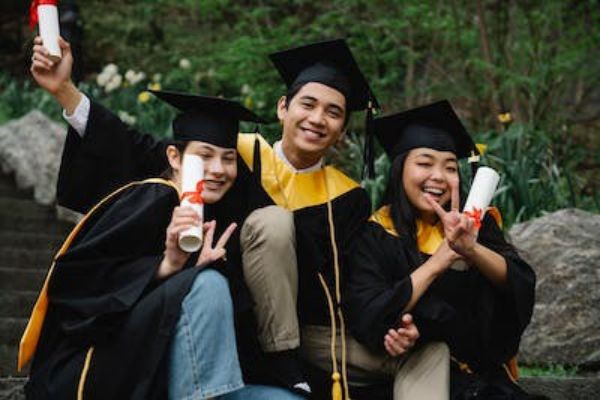 轻松愉快的课外活动：新加坡课程辅助活动简介